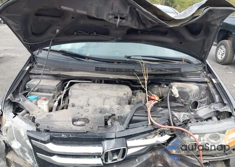 2016 Honda Odyssey Ex-L z USA, uszkodzony, nr VIN 5FNRL5H63GB032232